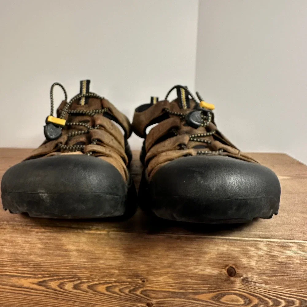 Keen Newport Waterproof Sport Sandals Men 10.5 Outdoor Hiking Fisherman
